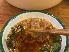-拈签一笑黄牛肉辣卤串串