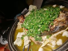 翡翠青椒烤黔鱼-烤匠麻辣烤鱼(环球中心店)
