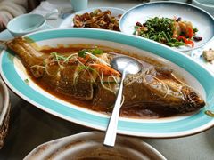 家常焖鲽鱼-渔娘渔家丹东海鲜(东直门店)