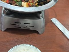 -湖南人家湘菜馆(镇江路店)