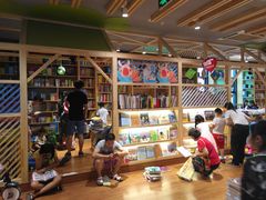 -新华书店(泉城路店)