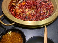 -沸炉重庆老火锅(军事博物馆店)