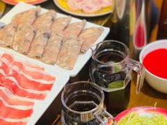 -沸炉重庆老火锅(军事博物馆店)