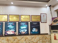 -刘胖娃鱼庄·特色肥肠鱼(杨家坪店)