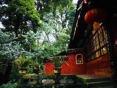 -峨眉山报国寺