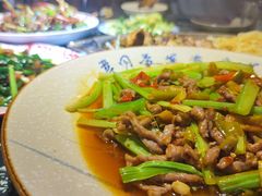 -钓龙·无刺鲫鱼·江湖菜(江北店)