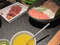 -三出山火锅(南京万象天地店)