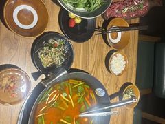 -贵厨酸汤牛肉(小十字店)