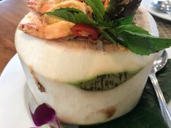 -Chom Cafe and Restaurant