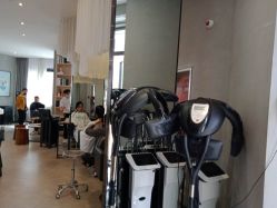 -MOVAN  HAIR莫凡匠人发型屋