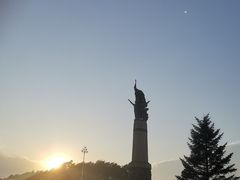 -人民防洪胜利纪念塔