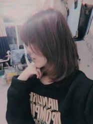 -时尚殿堂明星门店
