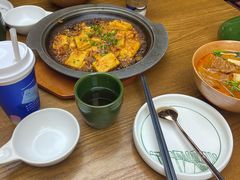 -云海肴·汽锅鸡·云南菜(天山百盛优客店)