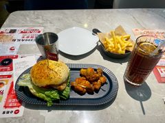 -必胜客(桂林中山店)