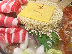 -WOW LUCKY创意韩料(龙阳广场店)