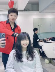 -妃格美发沙龙·烫发·染发
