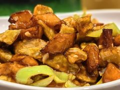 地三鲜-那家老院子东北菜·饺子·小鸡炖蘑菇(艳华街店)