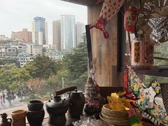 -包整·丝娃娃(一览甲秀楼风景店)