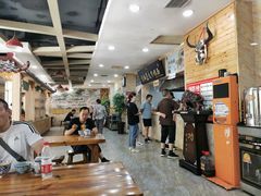 大堂-赵金福蓬灰牛肉面·清真(金城关总店)