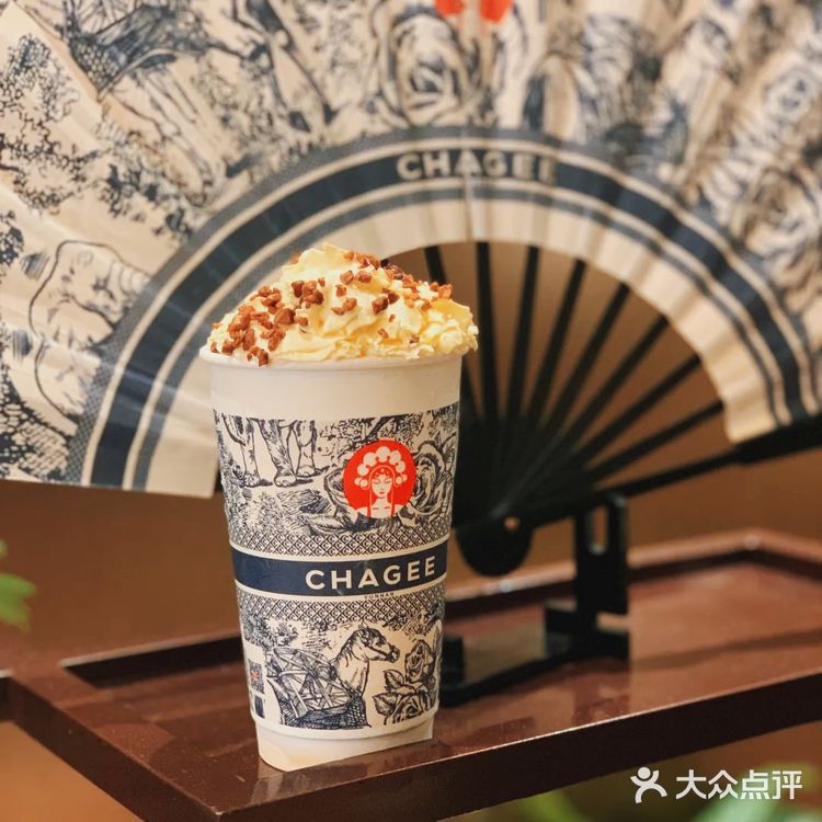 味道颜值双双在线的霸王茶姬在海口开旗舰店啦‼️