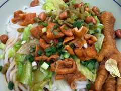 -龙记桂林米粉(财满街店)