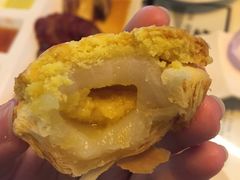 -新大咀港式茶餐厅(宝山万达店)
