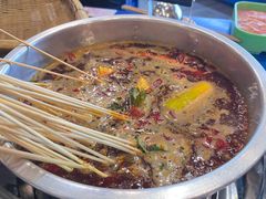 -马路边边麻辣烫联盟路店