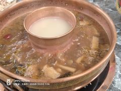 -慢丽江·云南野生菌土鸡锅(西山店)