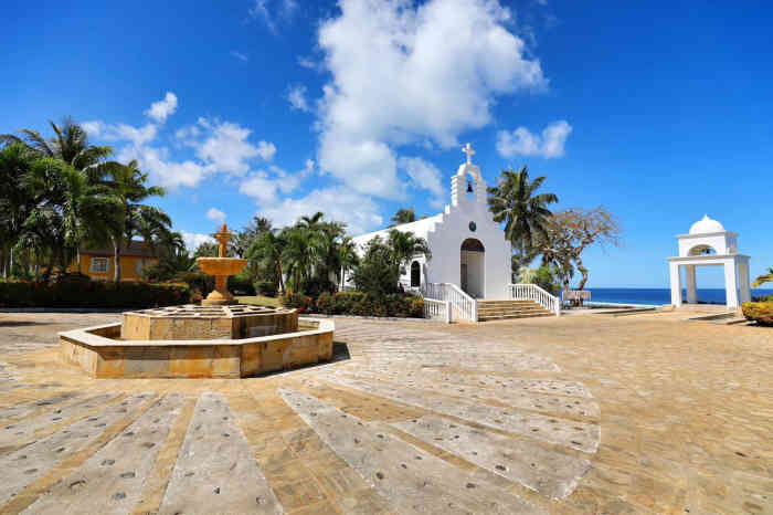 马里亚纳度假村-"冲着知名的教堂去的,住了两晚,结果上午退..."-大众