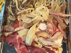 -金鼎雪山牦牛杂火锅(理县总店)