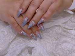 -沫儿·美甲美睫·半永久·皮肤管理