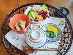 -Tsuru鹤日本料理(静安香格里拉店)