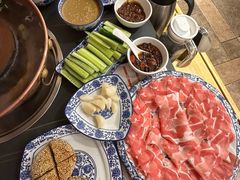 -磁器铜锅涮肉(交大东路店)