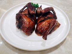 脆皮乳鸽-稻香酒家(长宁KING88广场店)