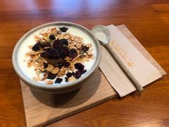 燕麦酸奶-fishtank鱼缸咖啡(三山街店)