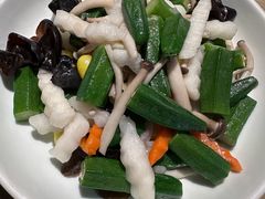 -前海沿·青岛菜(李沧万达店)