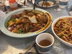 -汗腾格里·风味餐厅(新疆驻京办店)