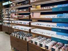 -LensCrafters亮视点(东方新天地店)
