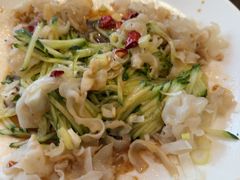 -今鲜源酒店·海鲜锅贴青岛菜(新湛路店)