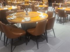 -乐忻皇朝(上海中心大厦店)