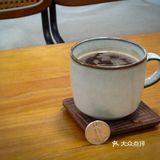 今日咖啡探店——“没事儿‘白话白话’。”