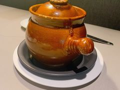 鹧鸪汤-荣轩(新荣记环球金融中心店)