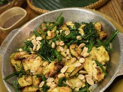 -Cau Go Vietnamese Cuisine