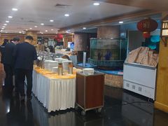 -汇泉王朝大饭店