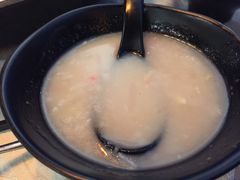 -玖食龙虾主题餐厅