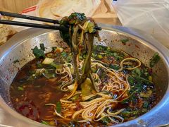 -乐山第一家临江鳝丝(茶坊路店)