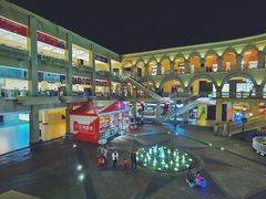 -王府井奥莱临潼小镇(临潼店)