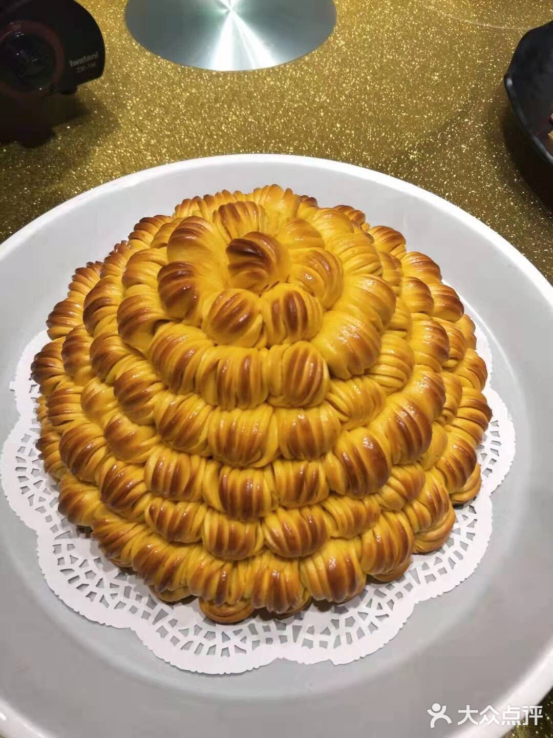 快来吃蒸全羊咯
