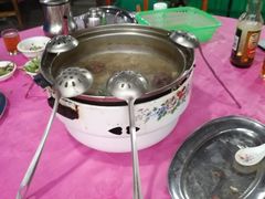 -五洞培记山庄·鲜牛肉火锅