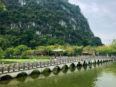 -星湖旅游景区七星岩